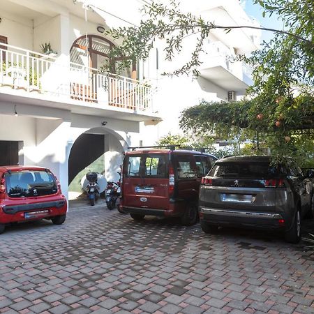 Apartman Koky Макарська Екстер'єр фото