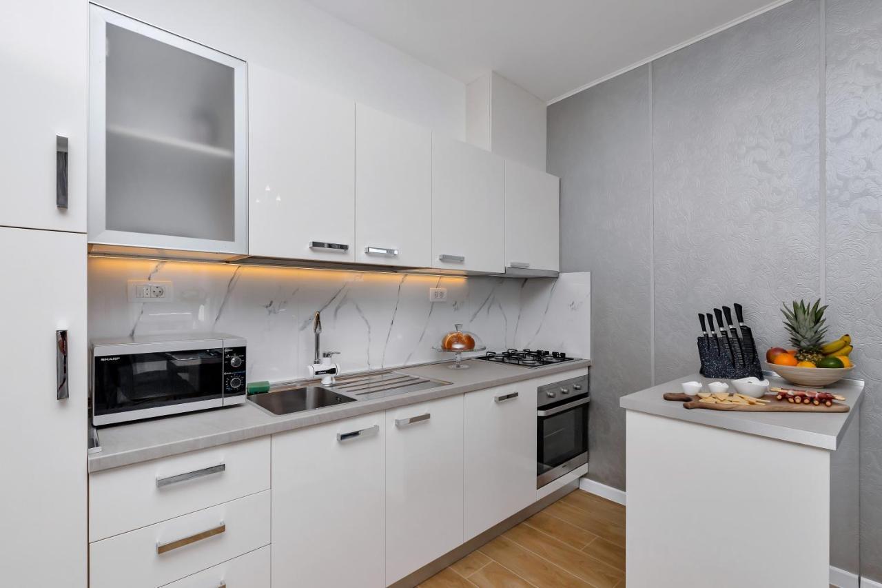 Apartman Koky Макарська Екстер'єр фото